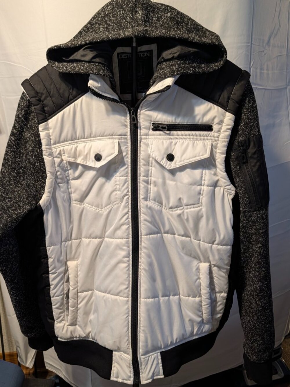 Distortion Sz XL Comfort & Style Colorblock Men's Puffer Hoodie Zip up Jacket